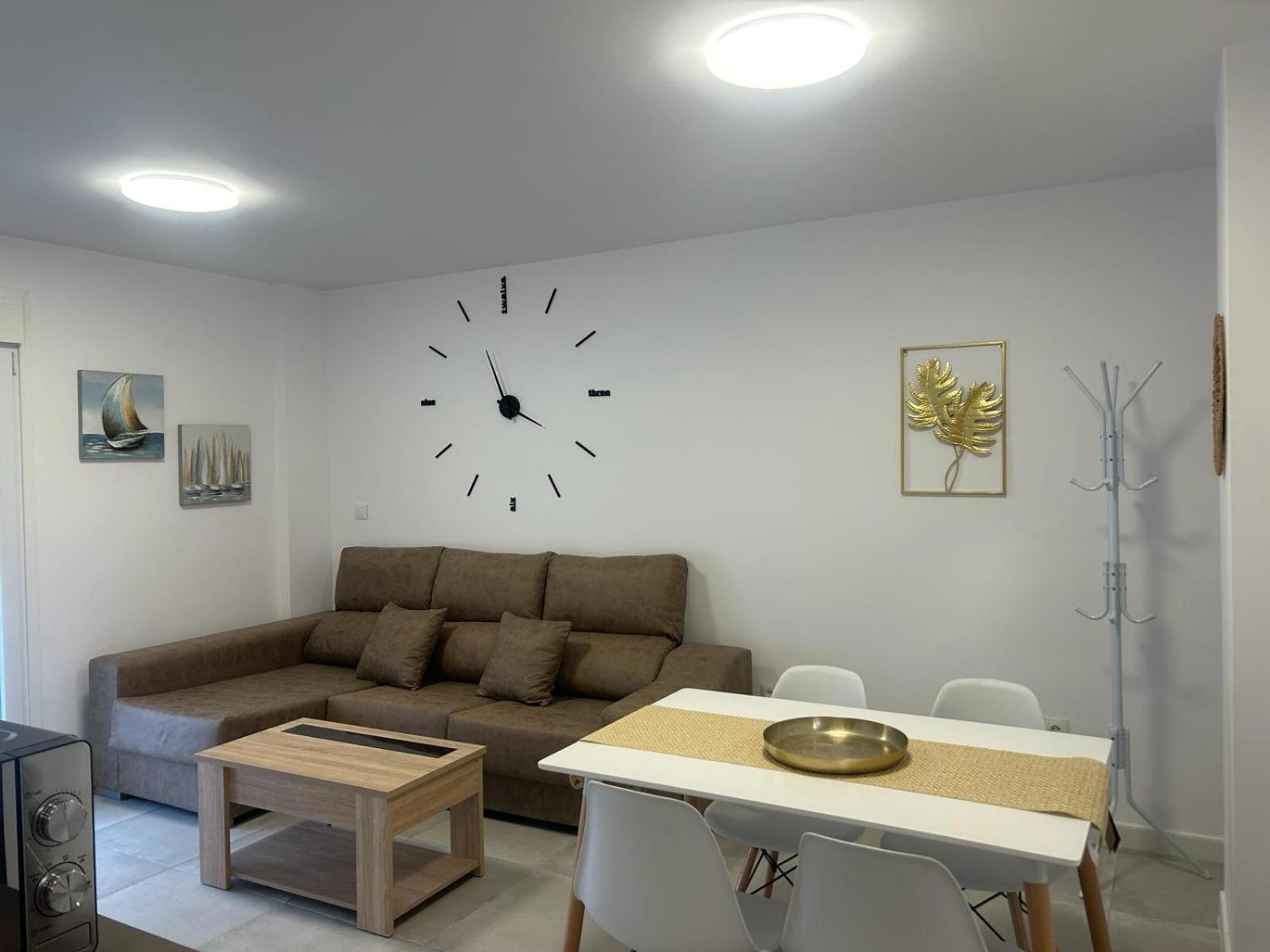 Apartamentos Milano 로쿠타스드마르 외부 사진