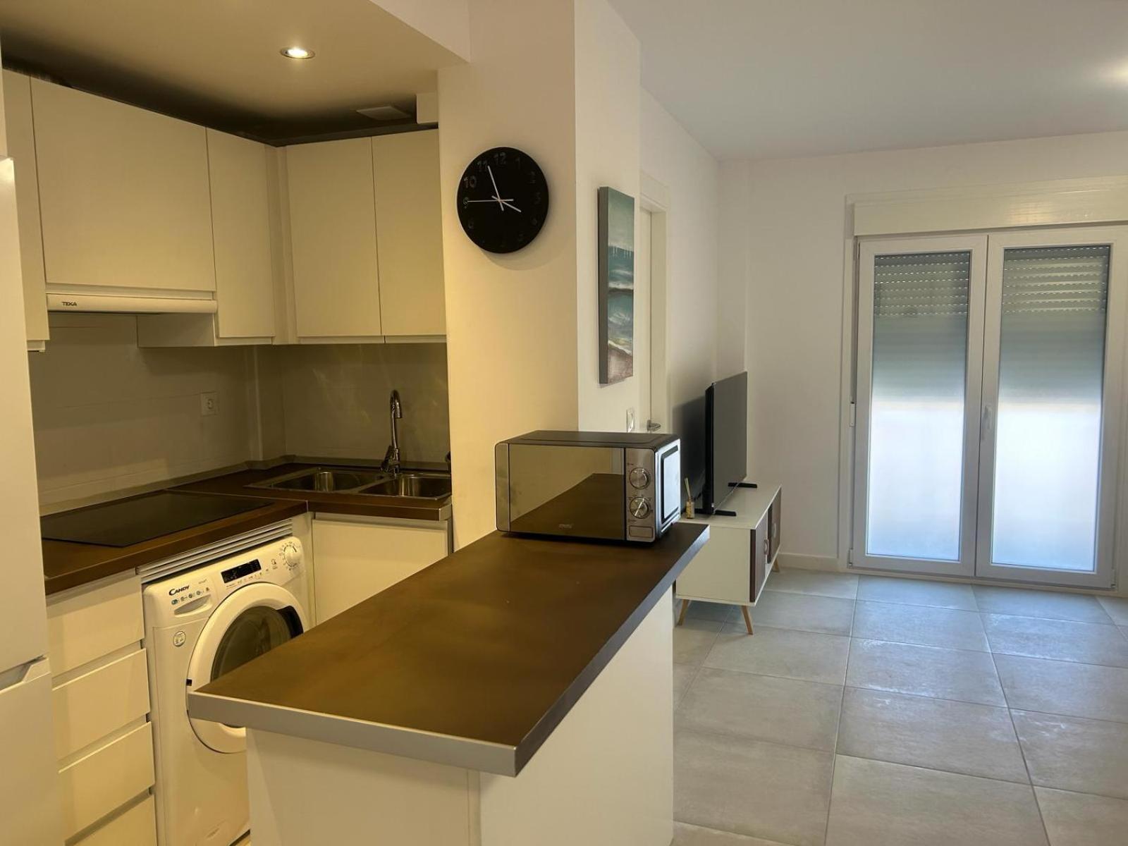 Apartamentos Milano 로쿠타스드마르 외부 사진